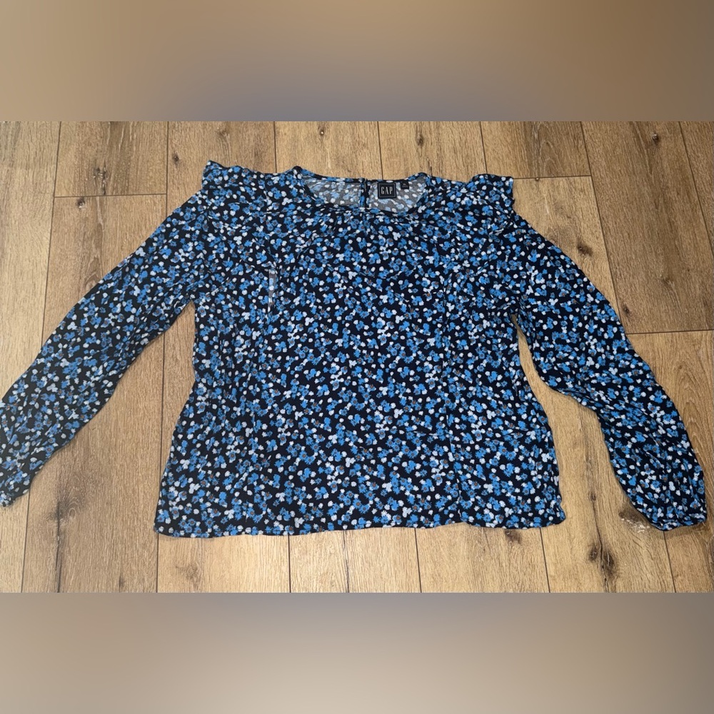 GAP‎ Women’s Long Sleeve Ruffle Shoulder Blue Floral Top size XL